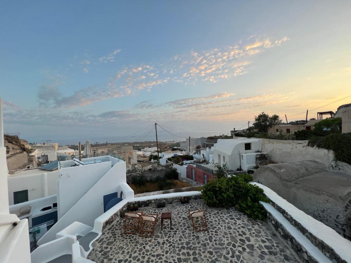 Oinos Luxury Suites Finikiá Kültér fotó