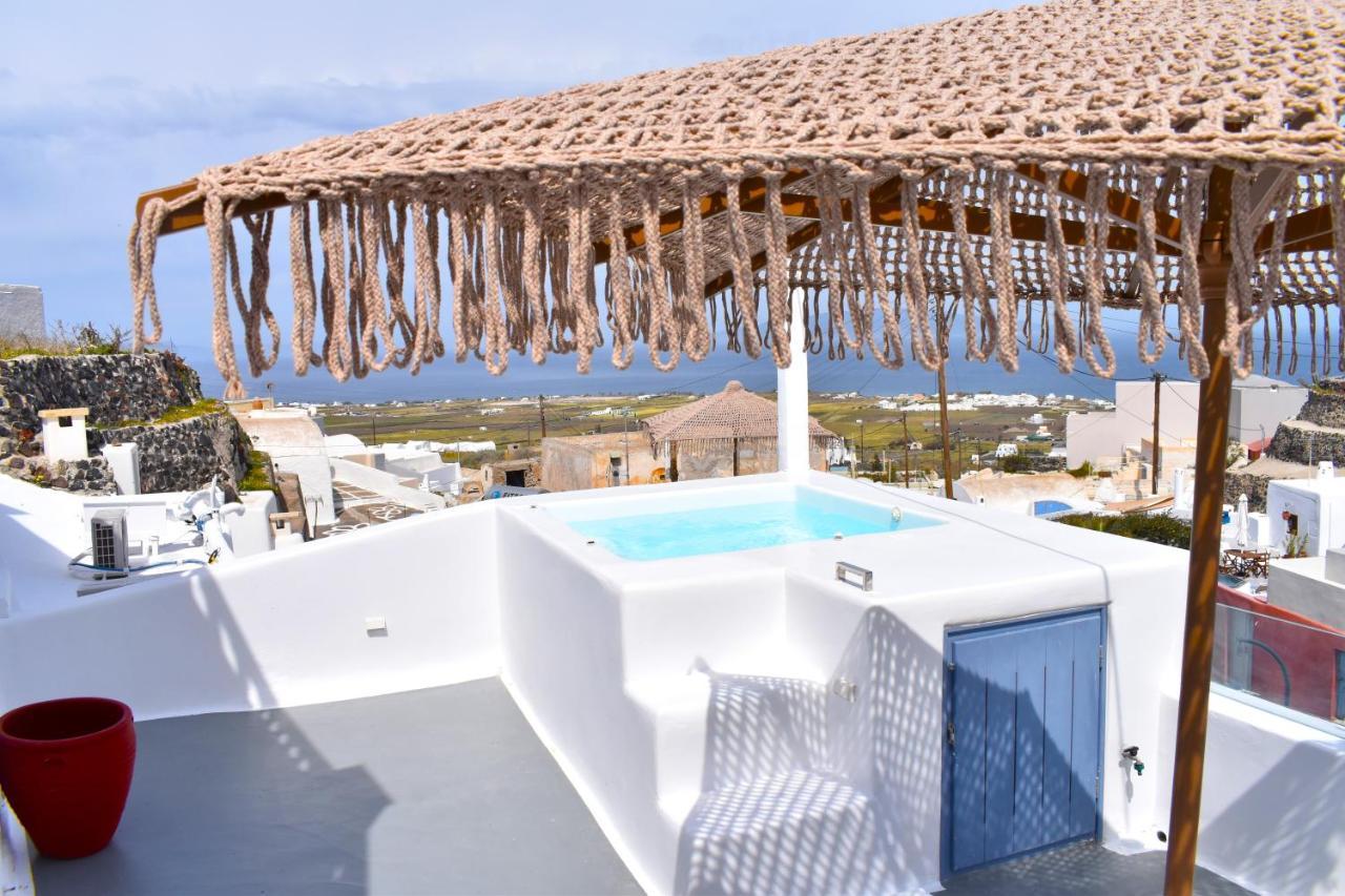 Oinos Luxury Suites Finikiá Kültér fotó