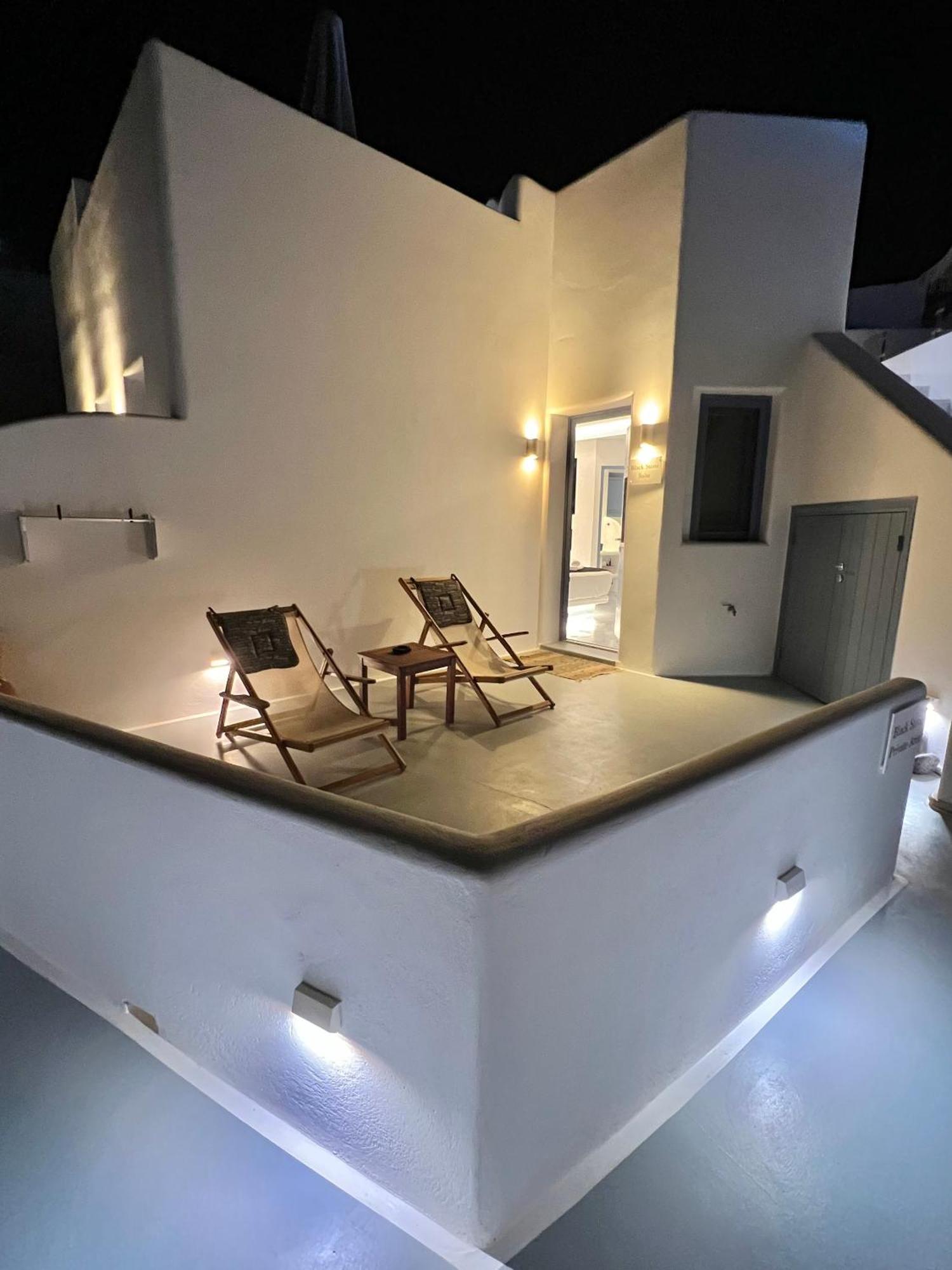 Oinos Luxury Suites Finikiá Kültér fotó